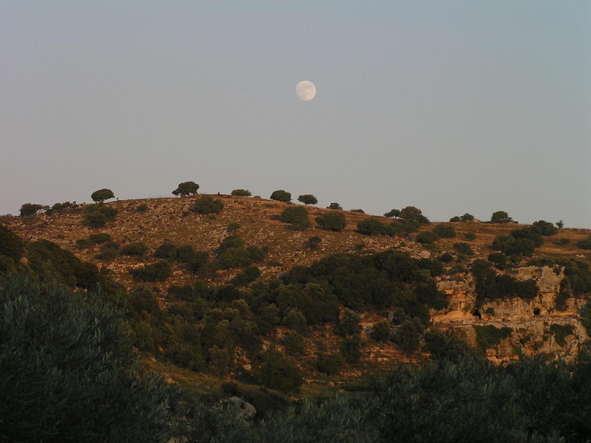 Stratos Villas Kaloniktis Pokoj fotografie